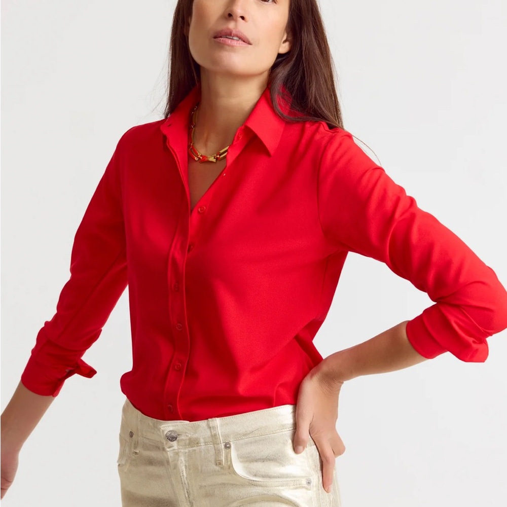 THE SIGNATURE SHIRT in Flash